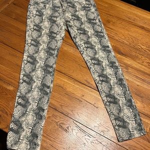 CABI diamond back snake skin super skinny jeans